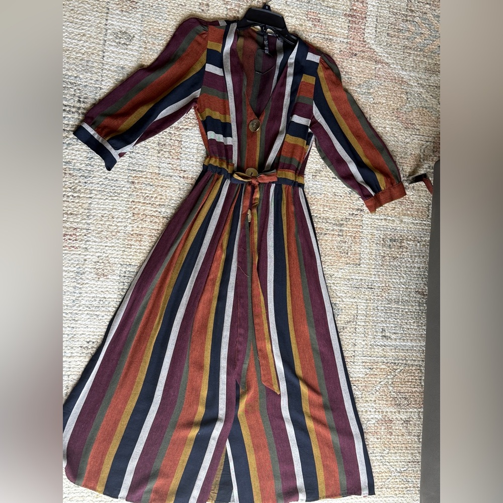 Zara Striped Multicolor Maxi Dress perfect for Fall - Size M